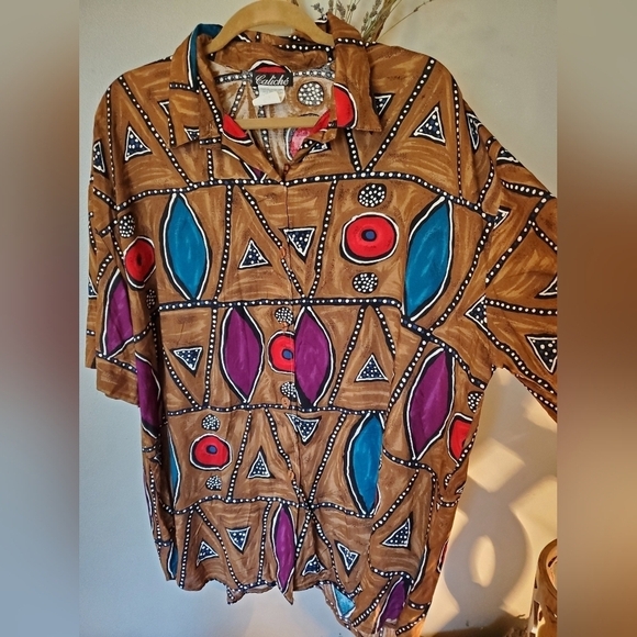 Whimsical Vintage Shirt - Picture 3 of 10